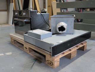 Inbouw combi magnetron met inbouw afzuigkap Whirlpool en Neff